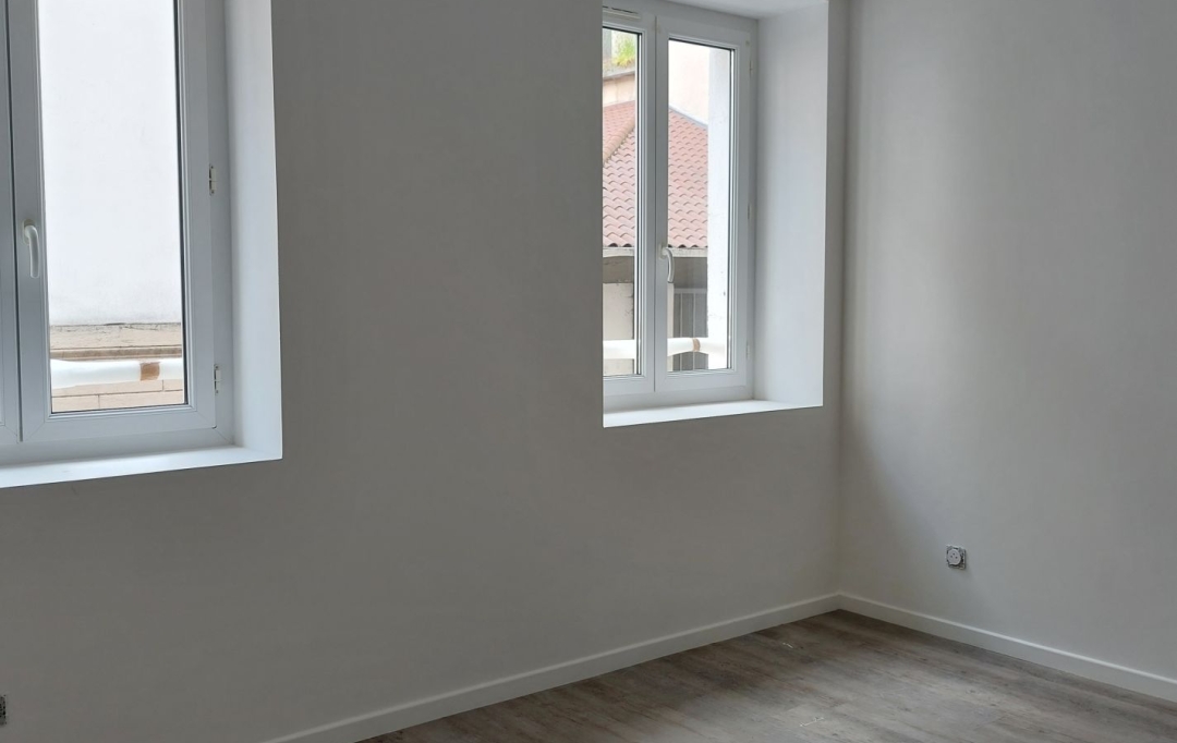 Annonces BEAUJEU : Appartement | BEAUJEU (69430) | 95 m2 | 225 000 € 